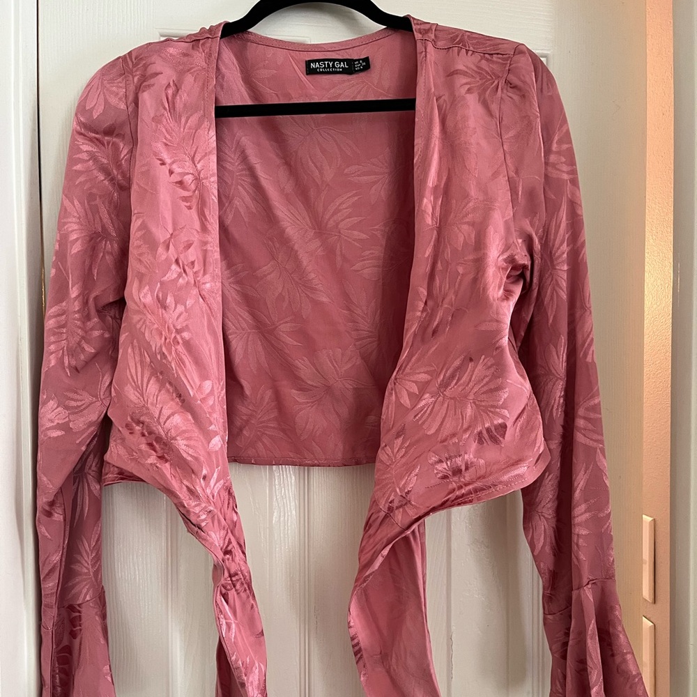 Tie front crop top